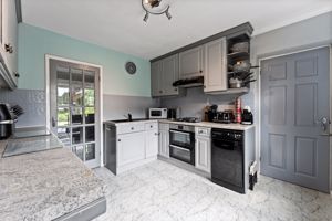 Kitchen- click for photo gallery